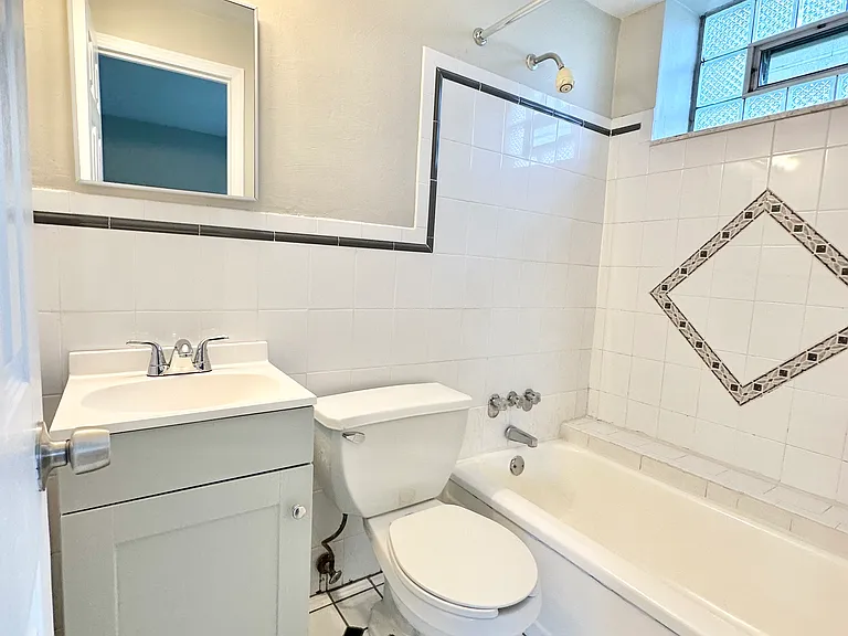2-Bedroom W/out Balcony