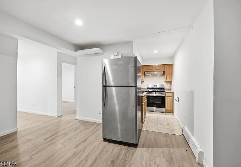 89 Ferry St #2 — Photo 2