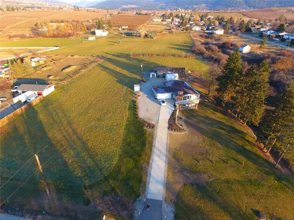 5973 Pleasant Valley Rd, North Okanagan, BC V1B 3L6