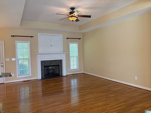 4th image of 9777 Deerview Ln