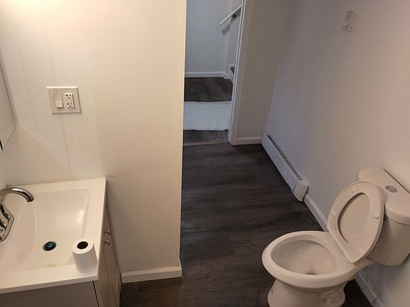 5th image of 2119 W Norwegian St