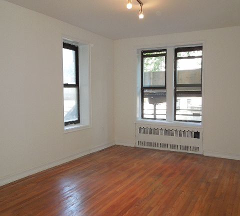 3rd image of 97 Brooklyn Ave #C1