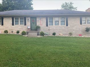 64 S Elizabeth St, Munfordville, KY 42765