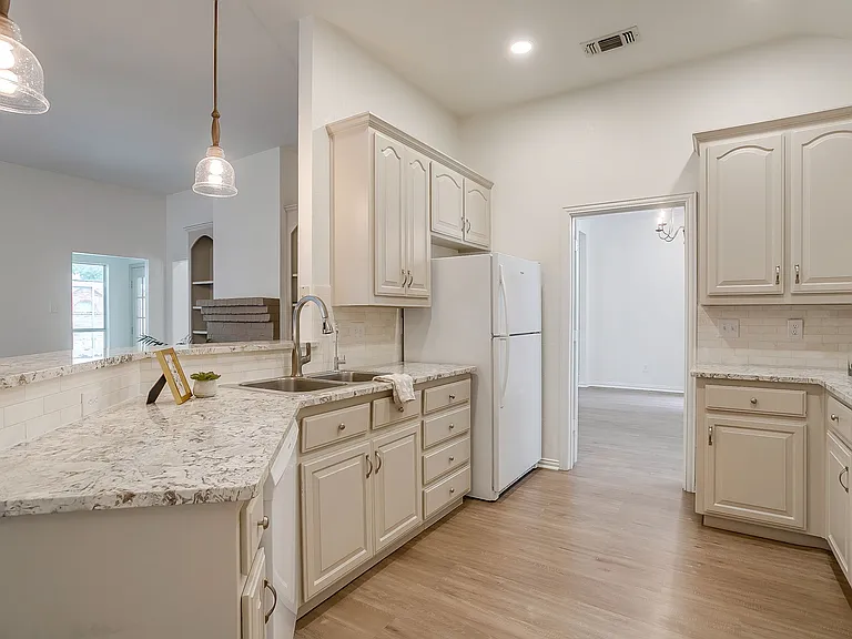 3212 Riverwood Dr — Photo 19