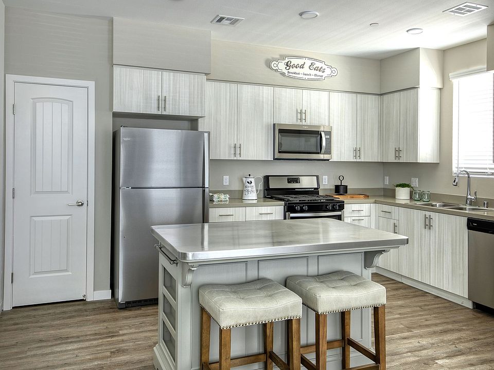 1st image of 2655 Henley Pkwy #9175419