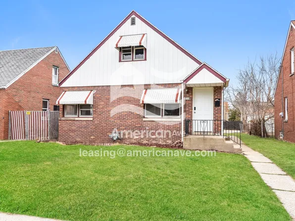 4320 N 49th St, Milwaukee, WI 53216