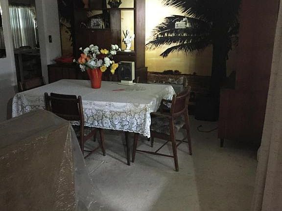 4th image of 1545 Jamaica St