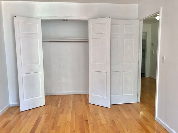5th image of 18 Eldridge St APT 4B