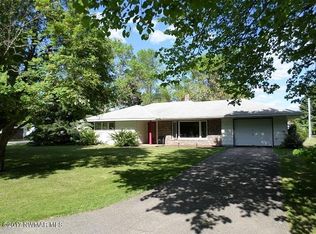 502 Lambert St, Oklee, MN 56742