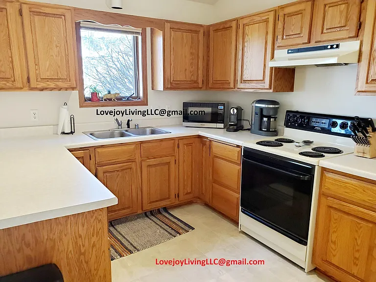802 Sky Ridge Dr — Photo 5