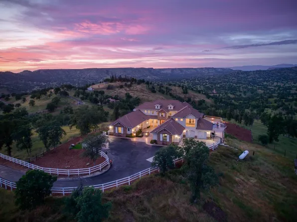 11660 Rusty Spur Ln, Clovis, CA 93619