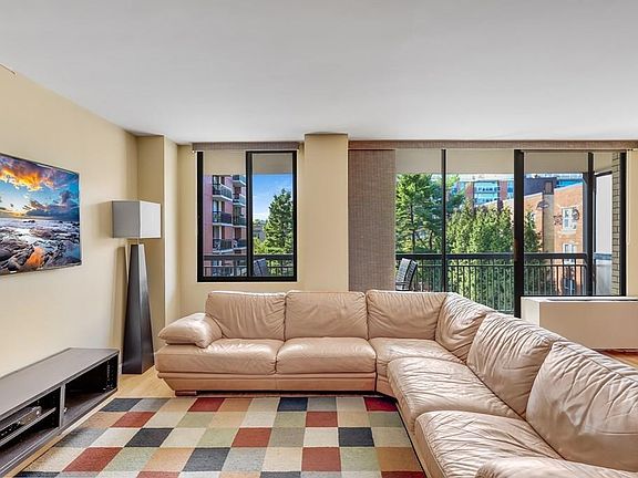 2nd image of 50 Longwood Ave APT 315