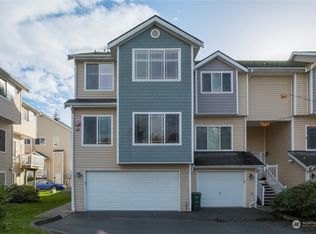 219 SW 110th St #3, Seattle, WA 98146