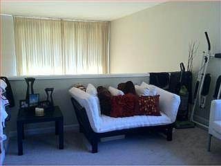 4th image of 1329 Terra Nova Blvd