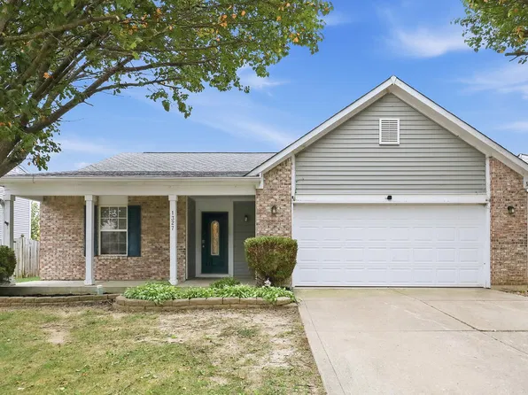 1327 Grand Canyon Cir, Franklin, IN 46131