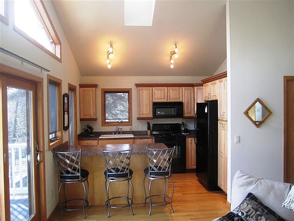 3rd image of W10999 Lakeview Ln S