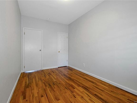 3rd image of 202 Main St APT 1E