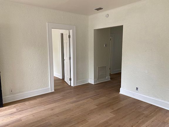 5th image of 5515 Telfair St