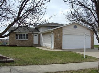 1249 Independence Dr, Hobart, IN 46342
