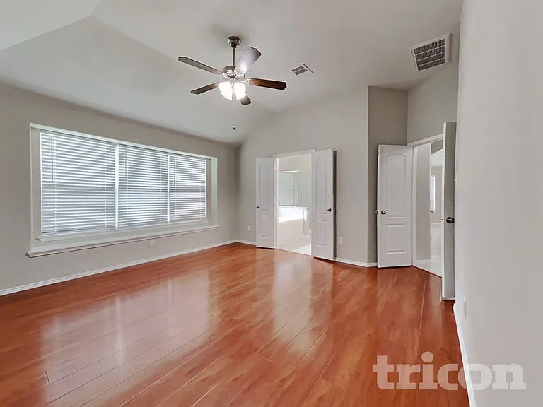 13702 Sun Bear Ct — Photo 8
