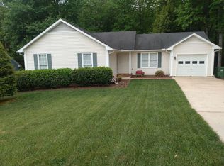 481 Fanning Bridge Rd, Fletcher, NC 28732