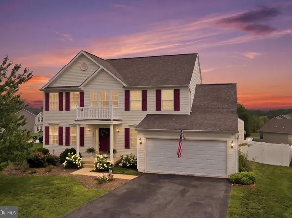 130 Pierce Arrow Way, Martinsburg, WV 25401