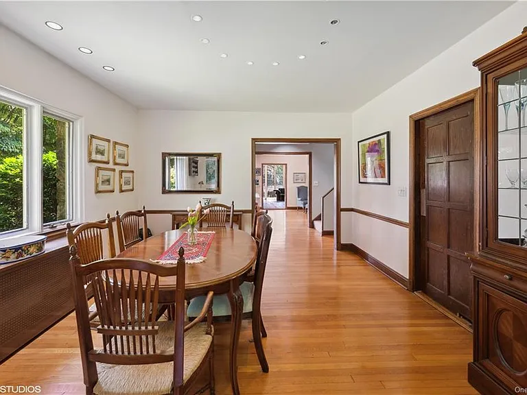 60 Mount Joy Ave — Photo 6