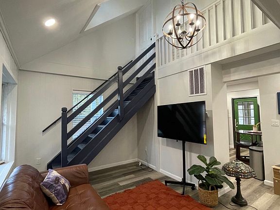 3rd image of 12201 Lusbys Ln #3
