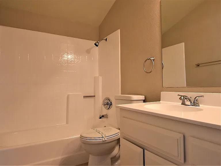 1st image of 3114 Crest Ave N