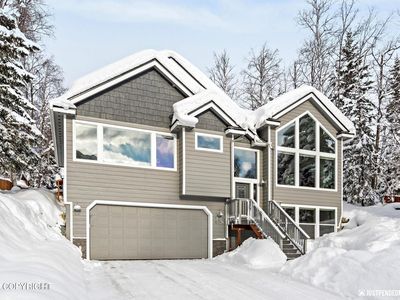 19351 Verdant Cir, Eagle River, AK, 99577