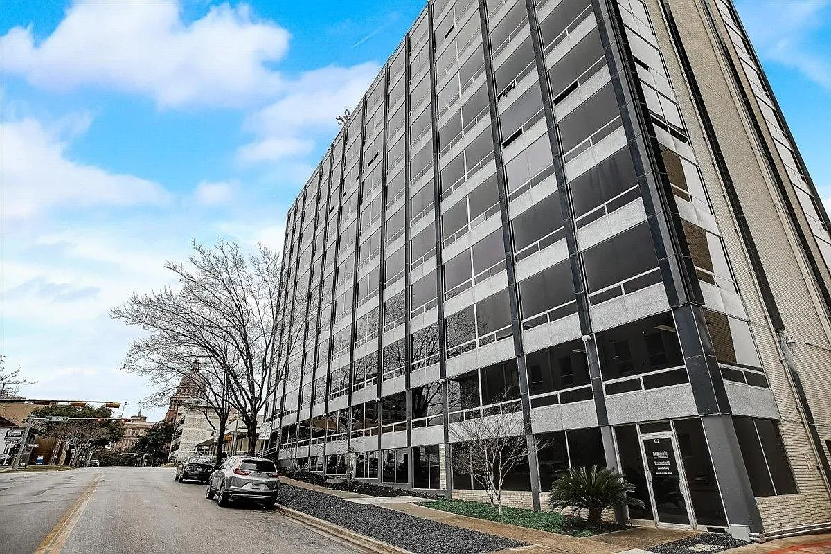 1 bed, 443 sqft, $1,795 — Photo 3