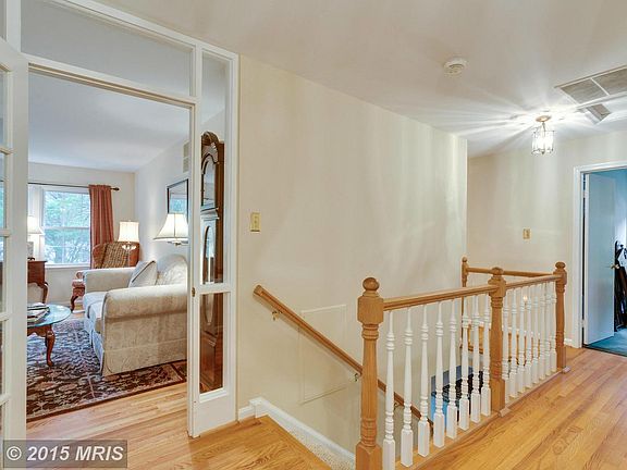 3rd image of 3424 Pellinore Pl