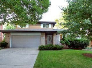 2350 Pepper Tree Ct, Lisle, IL 60532