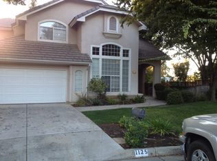 1125 E Province Dr, Fresno, CA 93720