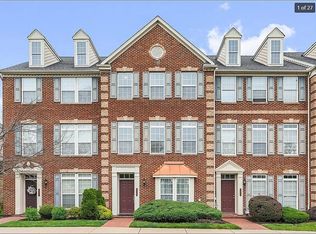 3005 Village Run Rd, Wexford, PA 15090