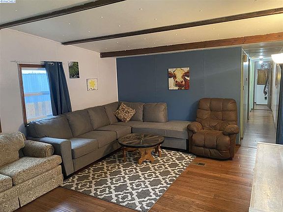 5th image of 1155 SE Professional Mall Blvd Trailer 223