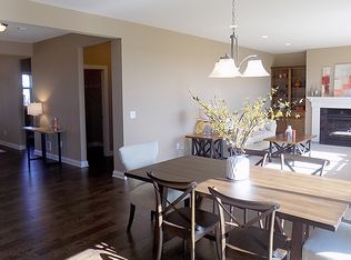 15421 Eagle Bay Way, Apple Valley, MN 55124