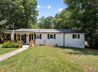 2390 Hillford Dr, Burlington, NC 27217