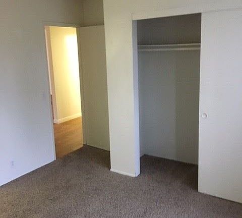 5th image of 9669 Marilla Dr APT K