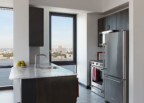 4th image of 21 W End Ave APT 4504