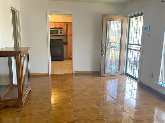 2nd image of 7837 Beulah St