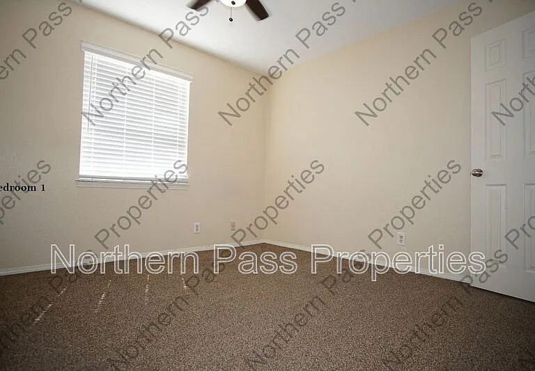 2045 Pueblo Nuevo Cir — Photo 10