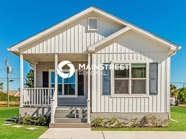 217 Santurce Ave, North Port, FL 34287