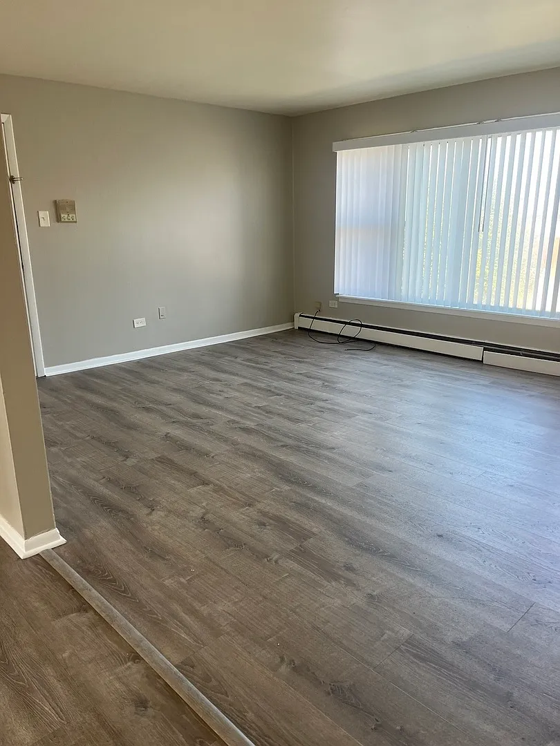 2 bed, 850 sqft, $1,625 — Photo 3