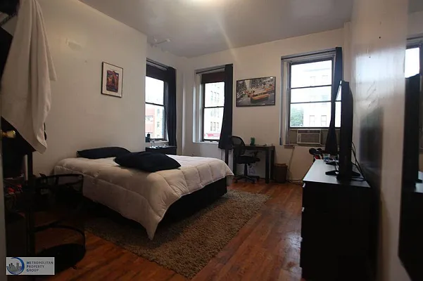 Rented by Metropolitan Property Group | media 39