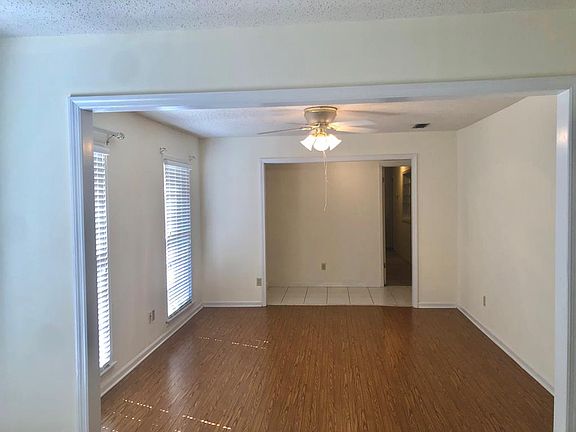 2nd image of 3212 Tennyson Dr