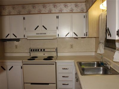 204 50th Avenue Dr W, Bradenton, FL, 34207