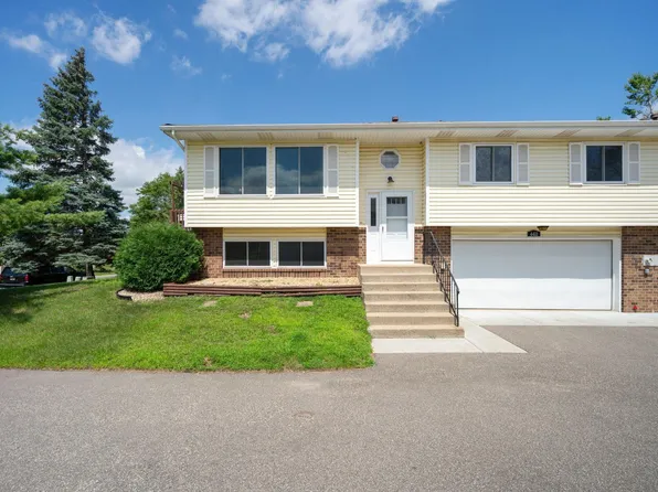 4411 Clover Ln #A, Saint Paul, MN 55122