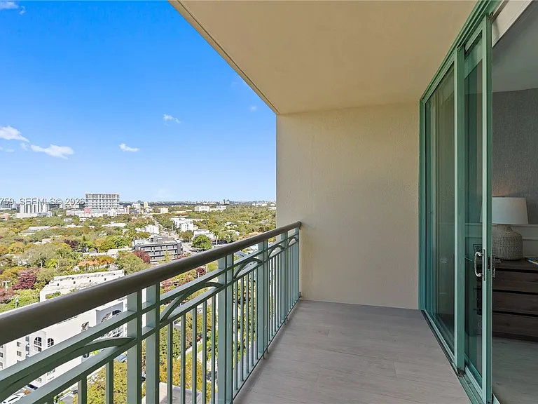 3350 SW 27th Ave #1806 — Photo 34