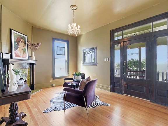 4th image of 509 S 12th St